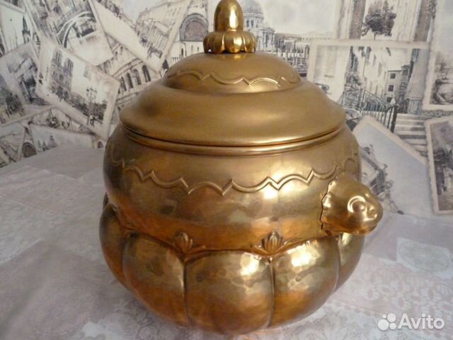 Ваза латунная с узорами