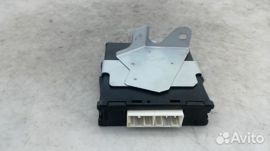 Блок управления АКПП subaru tribeca 2 (70F13OJ01)