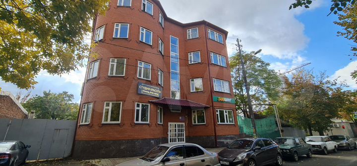 Офис в центре, 75.8 м²