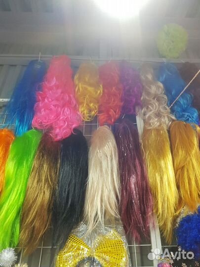 Парики цветные