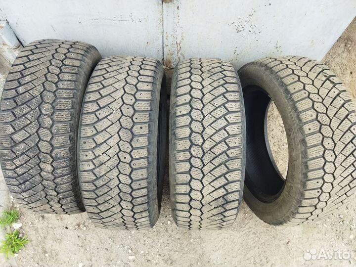 Gislaved Nord Frost 200 205/55 R16 94T