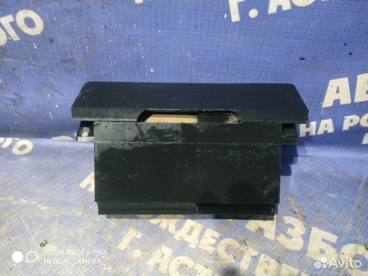 Пепельница Ваз Лада 2107 седан 2106 2000