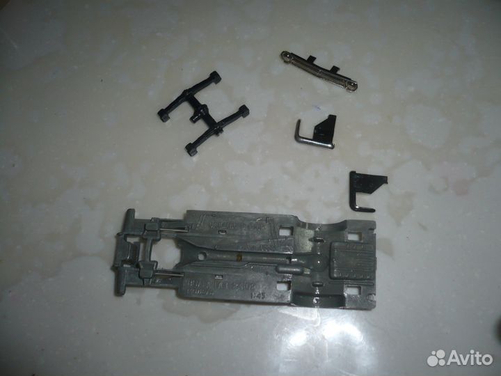 Запчасти на модели СССР газ 2402 волга