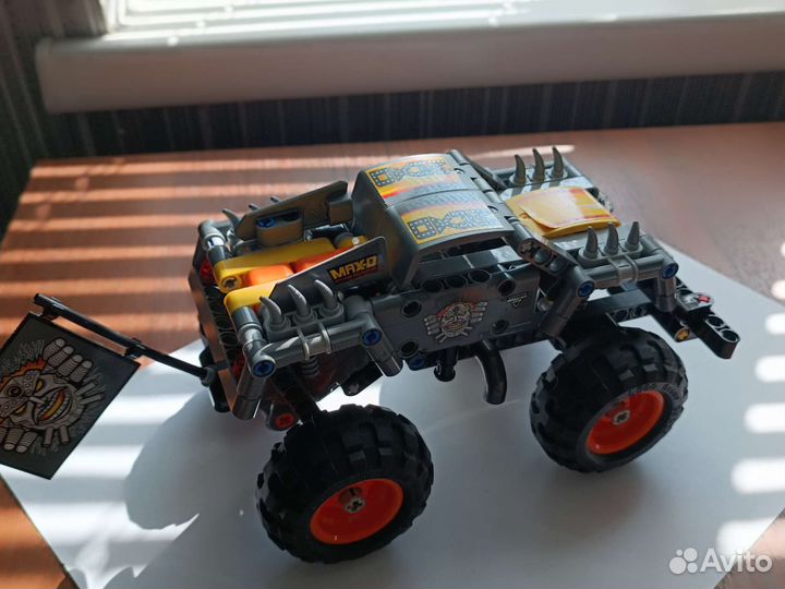 Lego Technic 42119 Monster Jam Max-D