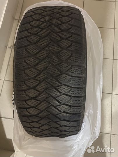 Maxxis Premitra Ice 5 SUV / SP5 245/45 R18 100