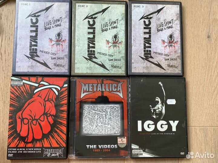 DVD диски с концертами и клипами