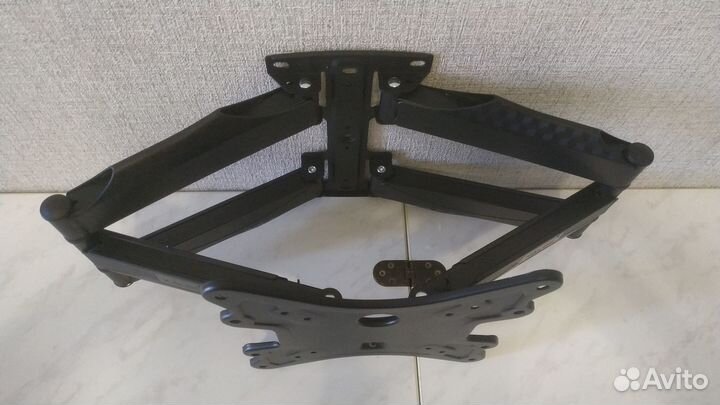 Кронштейн для телевизора на стену