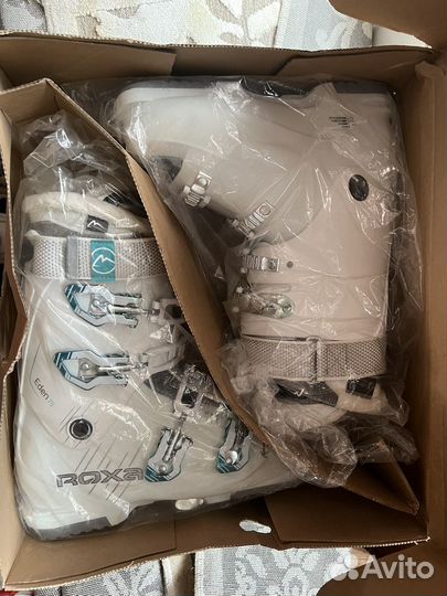 Горнолыжные ботинки