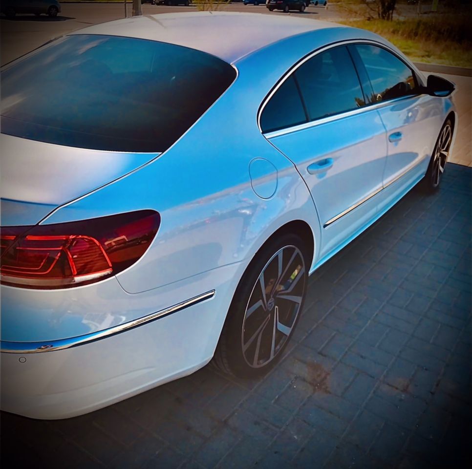 Volkswagen Passat CC: фото владельца