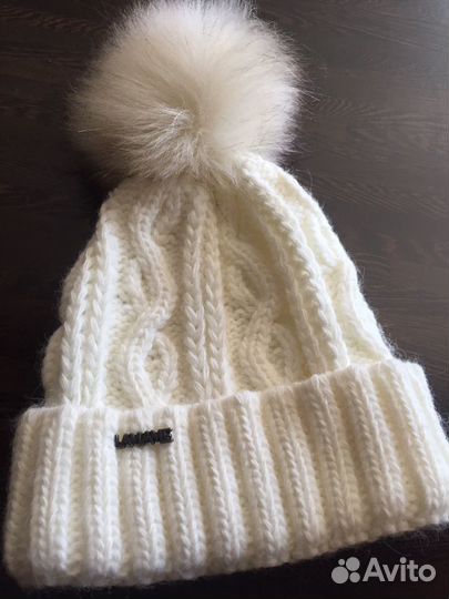 Новая шапка +шарф снут