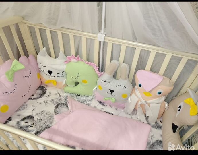 Бортики в кроватку новые