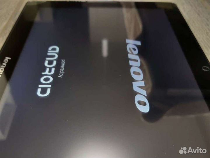 Планшет Lenovo TAB A7600
