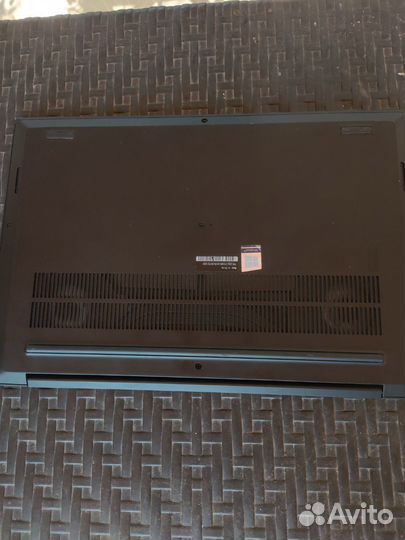 Lenovo thinkpad X1 extreme G2