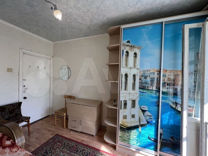 Комната 13 м² в 3-к., 6/9 эт.