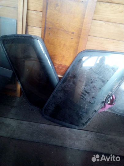 Задние стекла от таеты сурф, или ранер