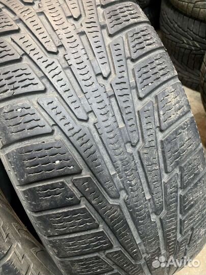 Nokian Tyres Hakkapeliitta R 235/60 R18