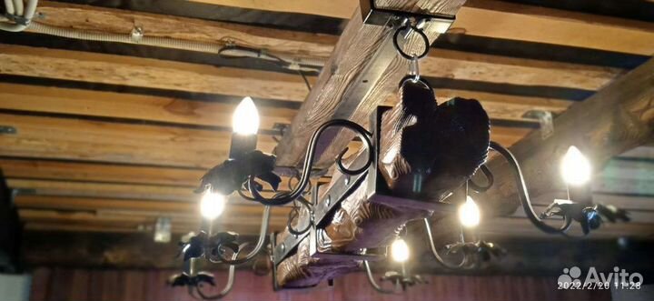 Люстра из бруса