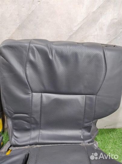 Обивка сидений Toyota RAV4 A2 2005