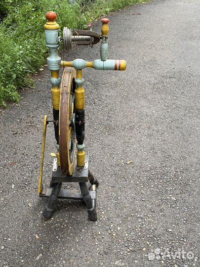 Прялка деревянная старинная