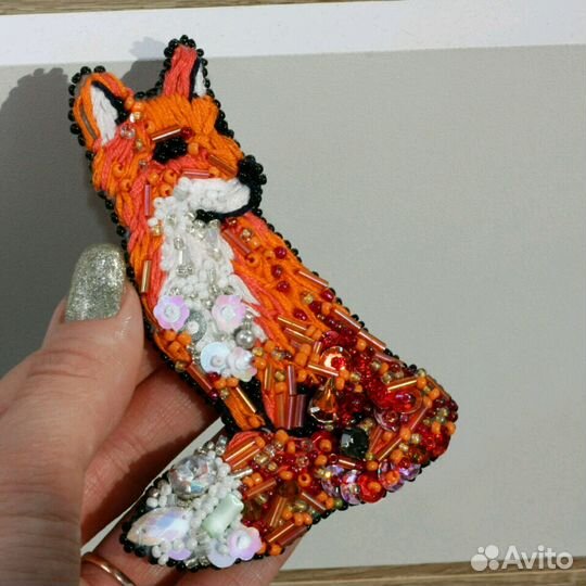 Брошь ручной работы