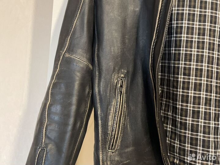 Мотокуртка кожаная