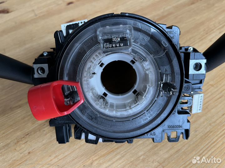 Шлейф со стрекозой VW Golf 6