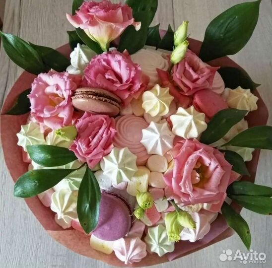 Букет с цветамм