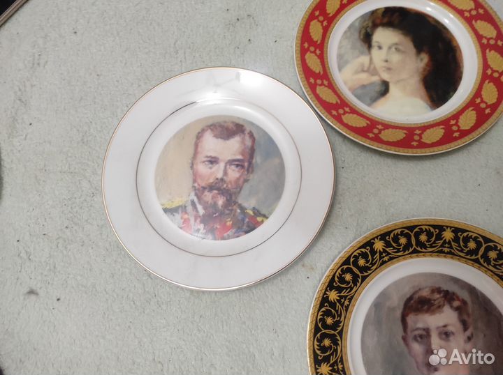 Тарелки с портретом царской семьи