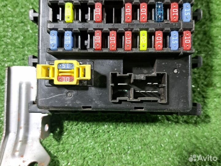 Блок предохранителей Ниссан Альмера Классик