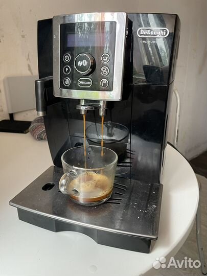 Кофемашина delonghi с капучинатором