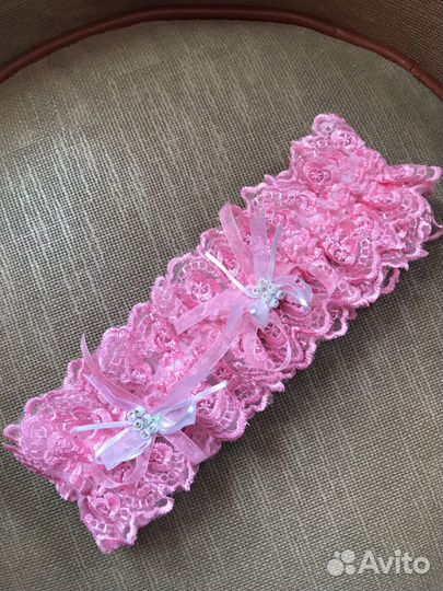 Подвязки розовые для невесты
