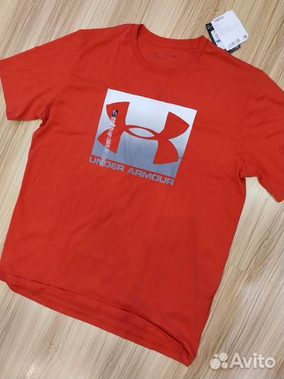 Футболка under armour