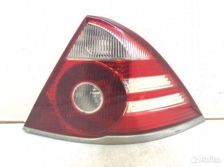 Фонарь 6S7113404A Ford Mondeo 3 (2000-2007)