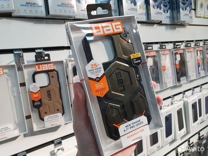 Чехол UAG Monarch Pro iPhone 15 Pro / Pro Max
