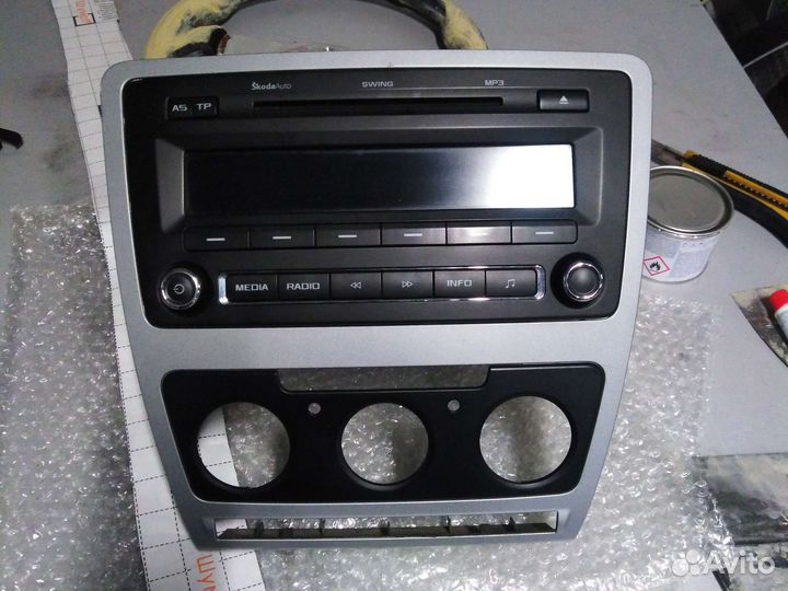 Автомагнитола бу штатный skoda октовия