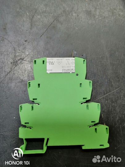 Реле 24 вольта с панелью plc-bsc-24dc/21
