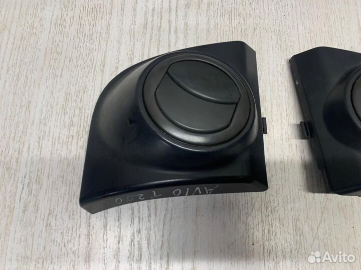 Дефлектор Воздуховода Chevrolet Aveo T250