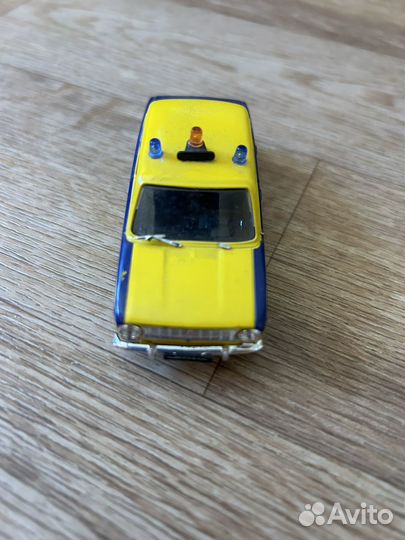 Масштабная модель автомобиля ваз-2101 Жигули гаи