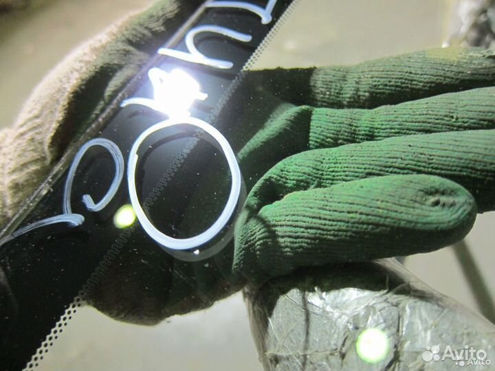 Стекло лобовое Renault D-series