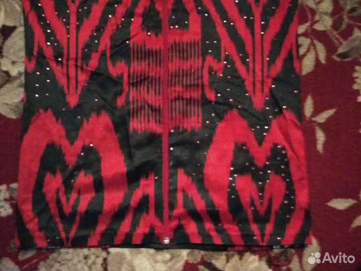 Шили в Таджикистане из материала атласа
