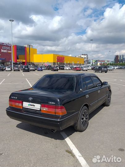 Toyota Crown 2.0 AT, 2000, 274 000 км