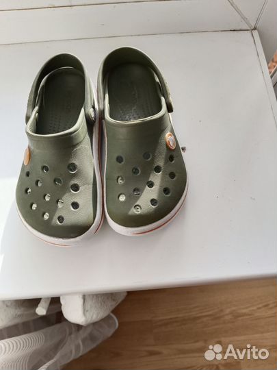 Сандали crocs c10