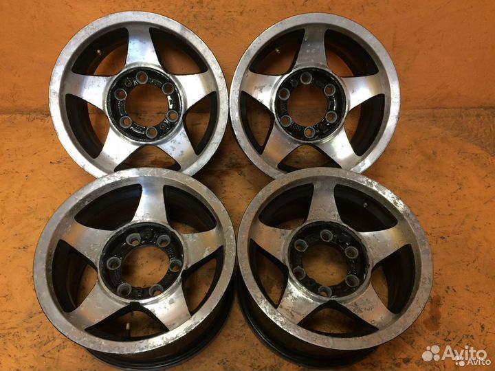 Есть сварка. 4 шт. Диски - диаметр 15 PCD 6х139,7