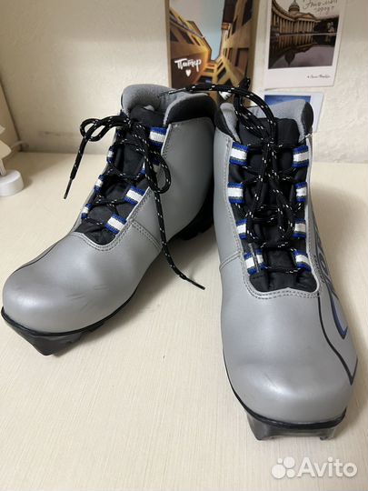 Лыжные ботинки детские 39р