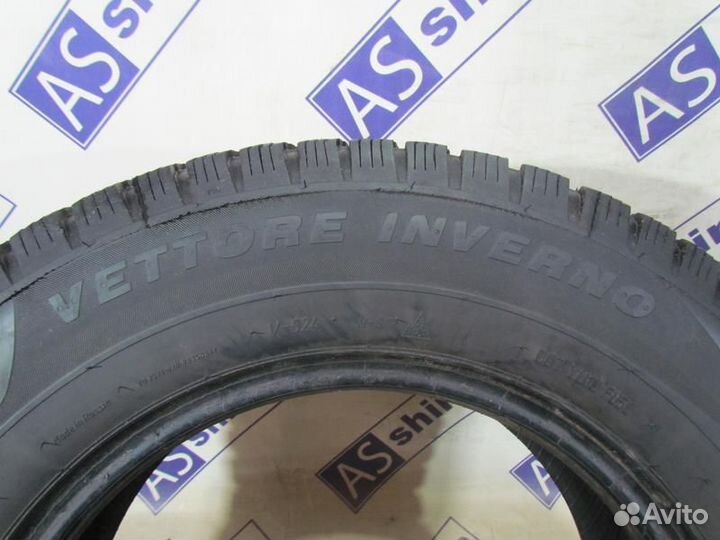 Viatti Vettore Inverno V-524 205/70 R15C 89H