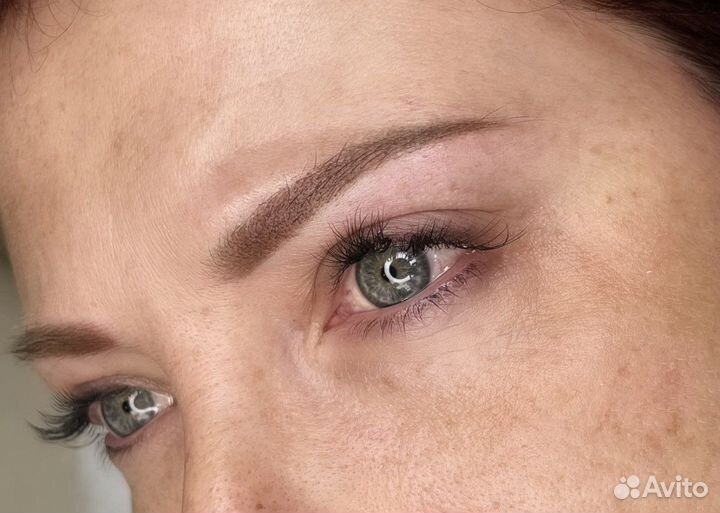 Мастер по перманентному макияжу