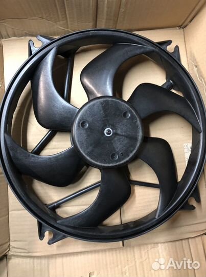 Вентилятор радиатора новый в сборе Peugeot/Citroen