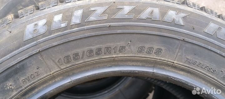 Bridgestone Blizzak Ice 195/65 R15