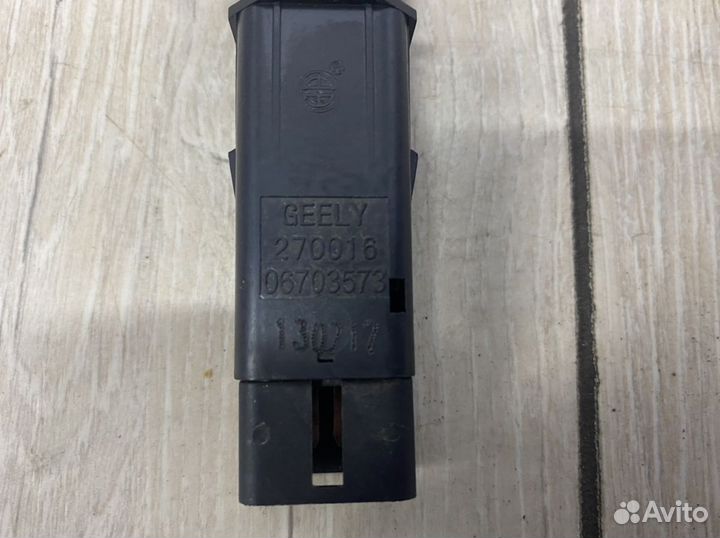 Кнопка подогрева сиденья Geely emgrand EC7 Прав