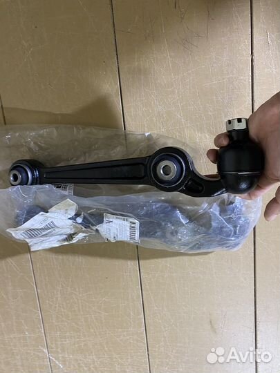 Рычаг подвески Mazda 6, передней прямой